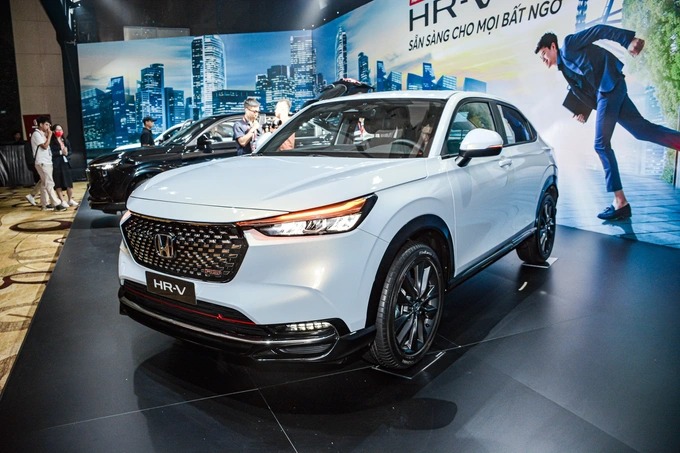 Hyundai Creta vượt Kia Seltos, lần đầu lọt top 10 xe bán chạy tại Việt Nam